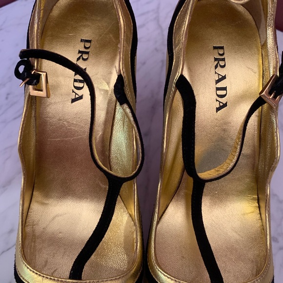 AUTHENTIC PRADA MARY JANE HEELS - Picture 2 of 4